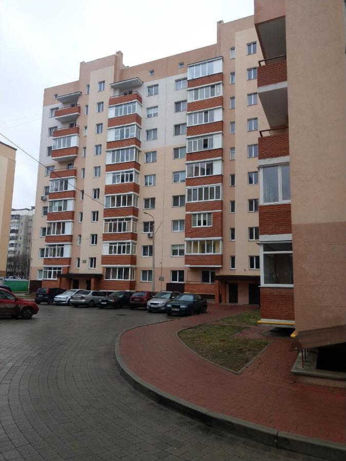 Однокімнатна Квартира В Новобудові По Мельника Rivne Kültér fotó